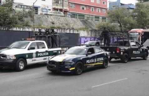 Rescatan a menor de edad amenazado por su abuelo en Tlalnepantla