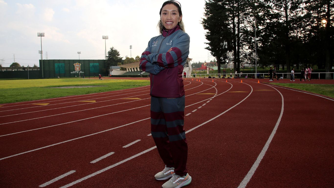 Margarita Hernández, atleta olímpica mexiquense, destaca que el deporte previene la violencia