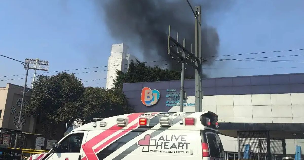 Fuerte incendio en alcaldía Benito Juárez deja 4 muertos