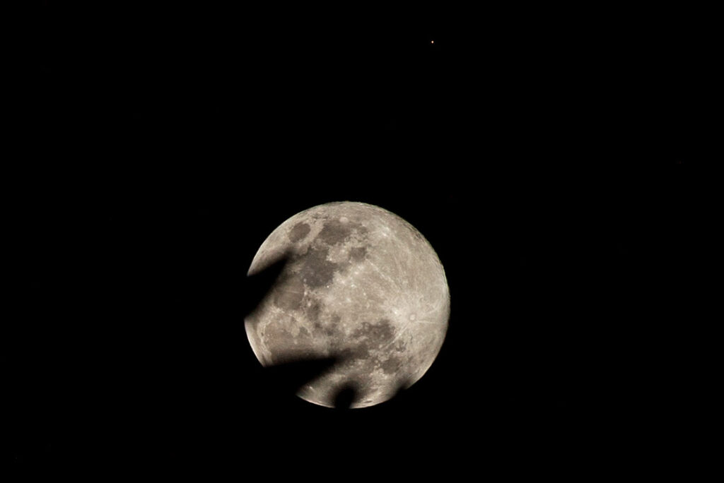 La primera Luna llena del año.

Foto: Jair Cabrera Torres